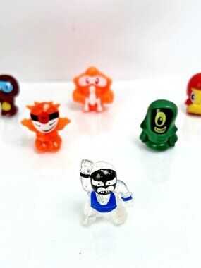 Gogo's Crazy Bones Lot Mixed Some Transparent